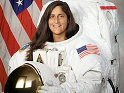 चित्र:Sunita-Williams.jpg