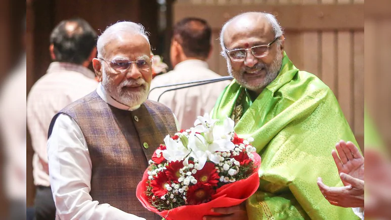 चित्र:CP Radhakrishnan with Modi.webp