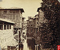 श्रीनगर में नहर से घरों का दृश्य (1870)