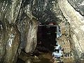 भूमिगत गुफाओं में निर्मित आकृति