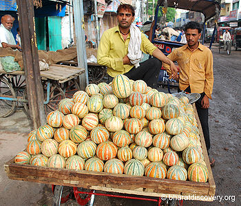 ख़रबूज़ विक्रेता, मथुरा