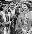 सुब्बुलक्ष्मी, इन्दिरा गाँधी के साथ