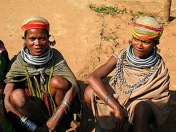 बोंडा जनजाति की महिलाएँ, उड़ीसा