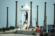 महात्मा गाँधी प्रतिमा, पॉंडिचेरी Mahatma Gandhi Statue, Pondicherry
