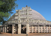 Sanchi-Stupa.jpg