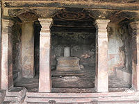 रावन फाड़ी गुफ़ा मंदिर