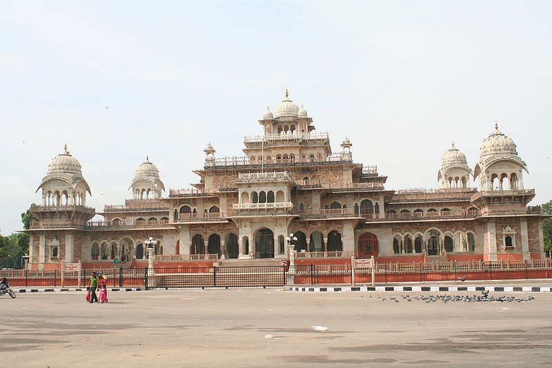 चित्र:Albert-Hall-Museum-Jaipur-1.jpg